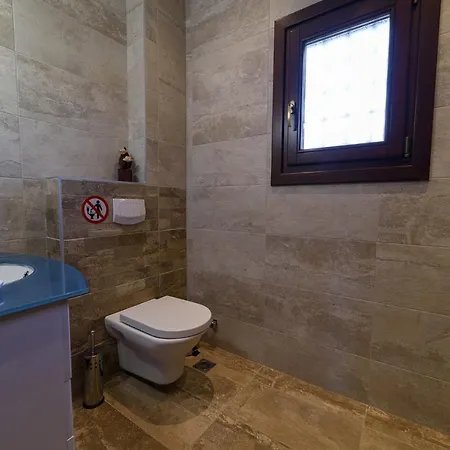 Apartament Mansion Chalatsopoulos *