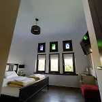 Apartment Mansion Chalatsopoulos