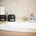 Apartment Mansion Chalatsopoulos