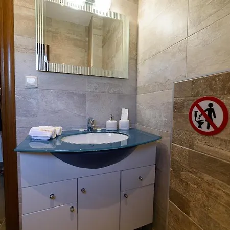 Mansion Chalatsopoulos Daire Golos